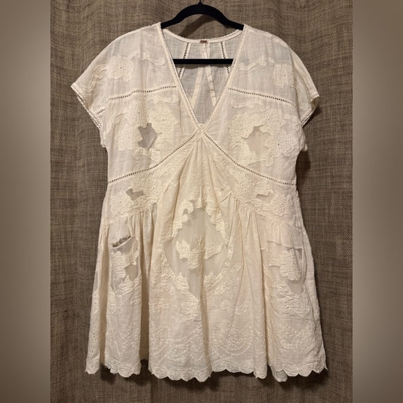 Free People Women's Serenity Mini Dress- Size XS- NWOT- MSRP $148 - Picture 2 of 4